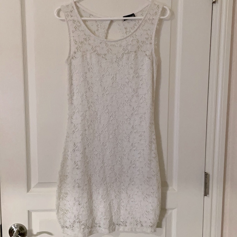 Wetseal lace dress